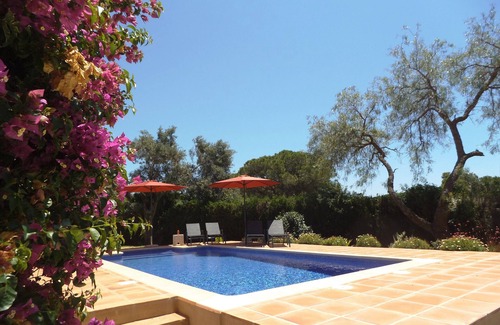 Marbella Villa | CABOPINO GOLF VILLA & POOL 15 MINS WALK TO PORT/ANDYS BEACH/BARS/RESTAURANTS