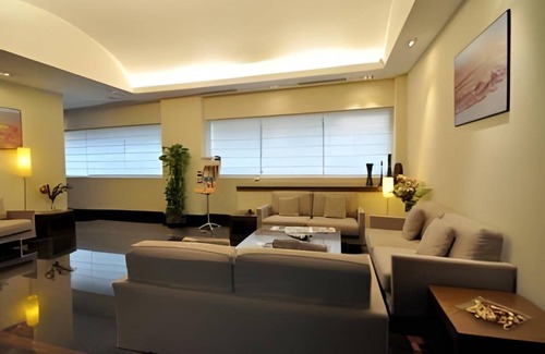 Barajas Hotel | 35 m² Hotel ∙ 127 guests