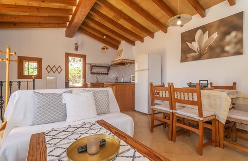Fornalutx Villa | Es Coll D'en Pastor - Three Bedroom Villa, Sleeps 6