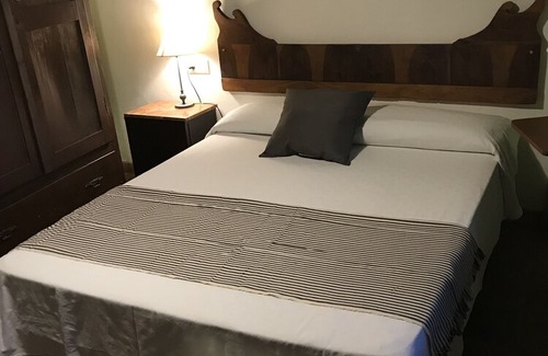 Sant Sadurni de l'Heura Cottage | Self catering Can Met Viu for 4 people