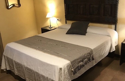 Sant Sadurni de l'Heura Cottage | Self catering Can Met Viu for 4 people