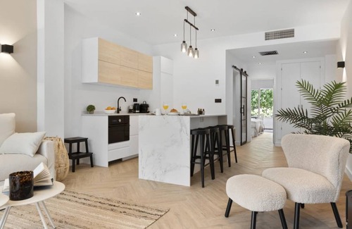 Puerto Banus Apartment | 128 m² Apartment ∙ 2 bedrooms ∙ 6 guests