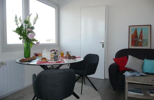 Port Apartment | Escale marine à Calais 4 étoiles