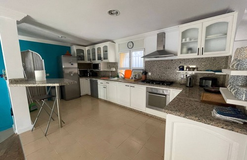 Tamrhakht Villa | ESCALE PARADIS: 11 bdrms/9 bathrms/22 beds/26 pers/2 pools/chef (extra charge)