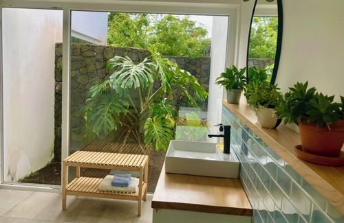 Angra do Heroismo House | Escape to this tranquil four-bedroom, two-bathroom house on Terceira Island.