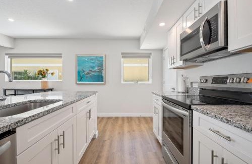Nokomis Resort | Escape Coastal Resort on Casey Key