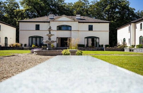 Enniskillen House | Escape Ordinary at Castle Hume No.17 ~ 3 bedroom