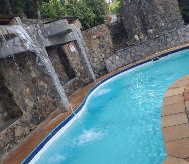 Praia dos Anjos House | ESCAPE PARA O PARAISO, Casa Mobiliada com PISCINA e Salão de jogos, 300mt da PRAIA