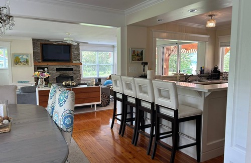 Eagle Bay Cabin | Escape to a Private Oasis, Perfect for Unforgettable Family Adventures