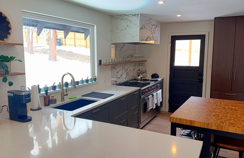 Evergreen Cabin | Escape to a Serene Mountain Getaway: Your Perfect Retreat Awaits in Evergreen CO