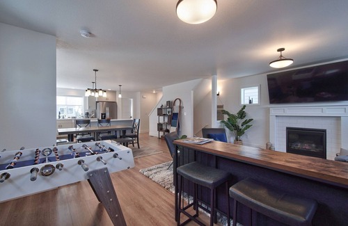 Newberg House | Escape to a Wine Getaway