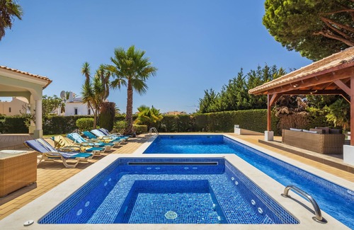 Brejos Villa | Escape to Algarve luxury with a private pool and fabulous gazebo.