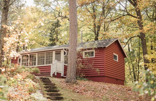 Manitowish Waters Cabin | Escape to Bayview Cabin | MW Chain | Lake Views