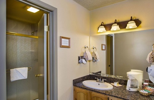 South Lake Tahoe House | Escape to Lake Tahoe's Natural Paradise! Balcony + Gas Fireplace | Pool & Beach