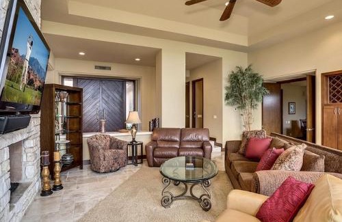 La Quinta House | Escape to Luxury at PGA West Permit# 67092