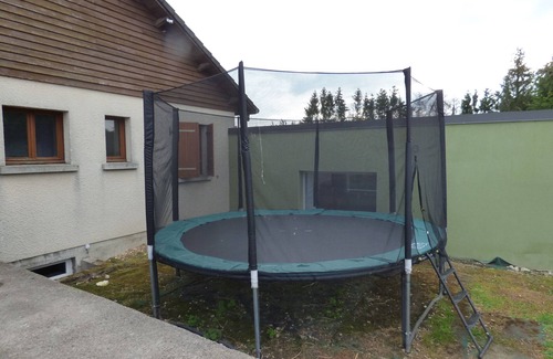 Argonne Ardennaise House | Escape to our nature-filled Gîte with indoor pool and pond!