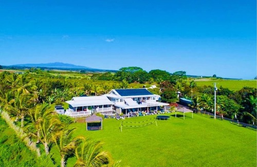 Hakalau House | Escape to Paradise at the Hawaii Wellness Retreat /Waterfall Estate in Hakalau