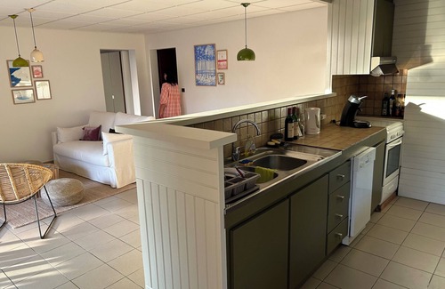 Pyla-sur-Mer Apartment | Escape to Pyla: Beach, Forest & Dune Retreat