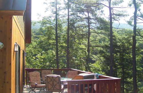 Forest Dale House | Escape to Quiet Fern Lake, 15 Minutes from Middlebury
