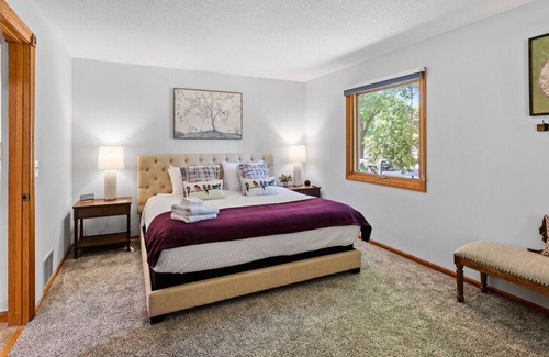 Maple Grove House | Escape to Quiet Garden Retreat in Maple Grove - 5BR, Sauna, Fitness Room & More!