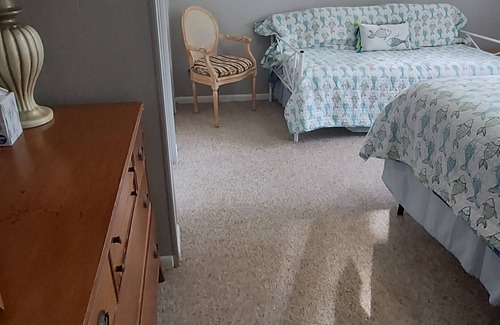 Perryville Cottage | Escape to relax or enjoy the River
