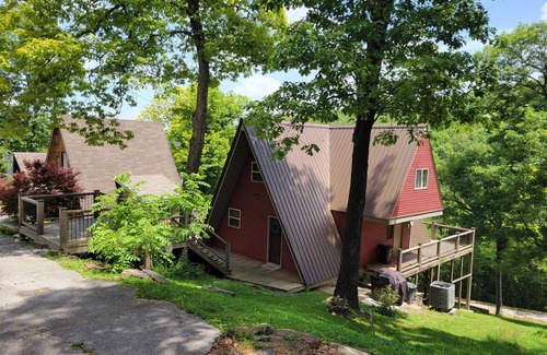 Marble Falls Ski Chalet | Escape to the Ozark Mountains