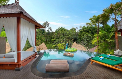 Tegallalang House | Escape to the serene beauty of Ubud, Bali, for a romantic honeymoon getaway!