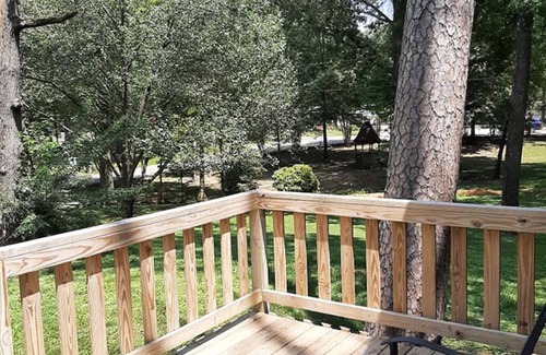 Holladay Cabin | Escape to your cozy 2-bedroom cabin #8 in Camden, Kentucky Lake, TN