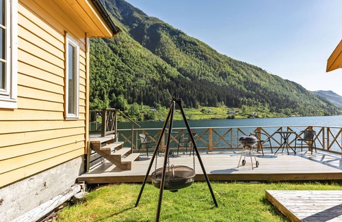 Balestrand House | Eseviki by Interhome
