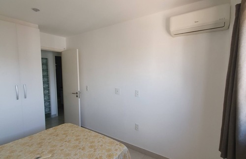 Cabo Branco Apartment | Espaçoso Apartamento Climatizado em Cabo Branco