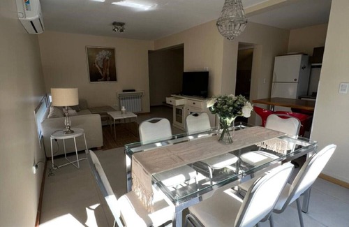 Chacras de Coria House | Espacioso duplex cerca del mall Palmares