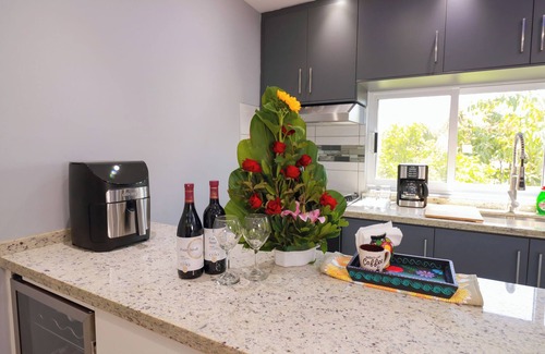 Santa Cruz Xoxocotlan Apartment | Espectacular y Moderno Apartamento, con Jacuzzi!