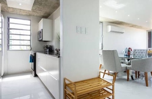 Isla Verde Apartment | Esperanza BeachPool Oceanfront2BDR