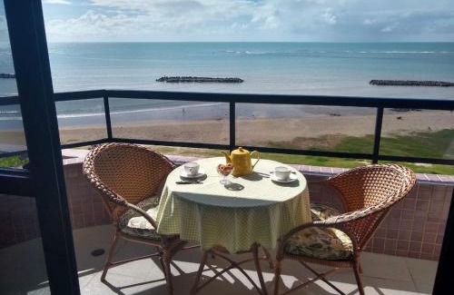Candeias Apartment | Espetacular Apartamento Beira Mar Pé na Areia