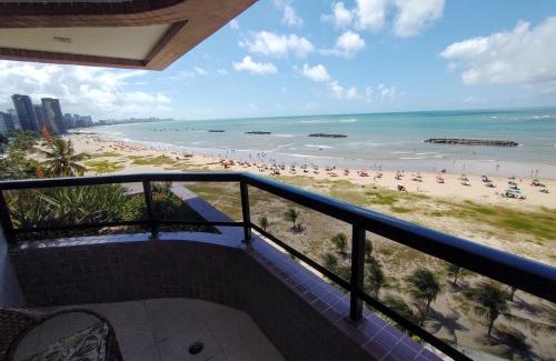 Candeias Apartment | Espetacular Apartamento Beira Mar Pé na Areia