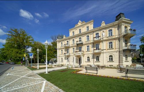Frantiskovy Lazne Hotel | Esplanade, dependance hotelu Monti Spa