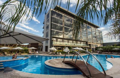 Maipu Hotel | Esplendor by Wyndham Mendoza