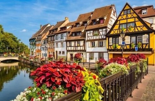 Mulhouse Apartment | Esprit Colmar, 2 Chambres de Charme - Sauna & Sport Club
