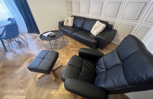 Mulhouse Apartment | Esprit Colmar, 2 Chambres de Charme - Sauna & Sport Club