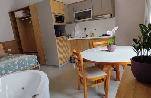 Brotas Apartment | Esquina Brotense Apartamento Romântico na Margem do Rio no Parque dos Saltos