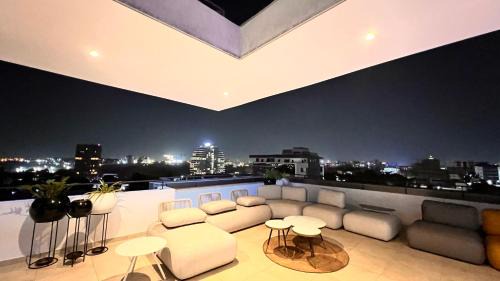 Accra Apartment | Essence Luxury 1 bedroom Suite, Airport-Accra