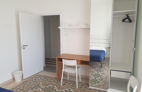 Potenza House | ESSENTIAL HOUSE in Centro Città con Parcheggio Privato e WIFI