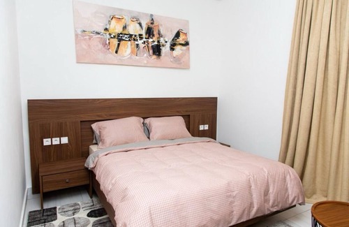 Lome Apartment | ESSOWASIM & Bernd