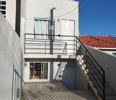 Uvaranas House | Estúdio Central 76