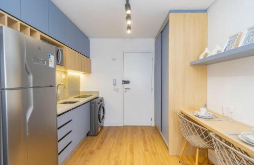 Cristo Rei Apartment | Estúdio Completo para 5 Pessoas Com Vaga - EIX0703