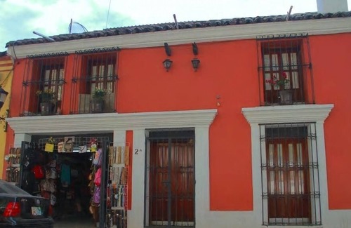 De Mexicanos House | Estancia Familiar “Don Santiago”