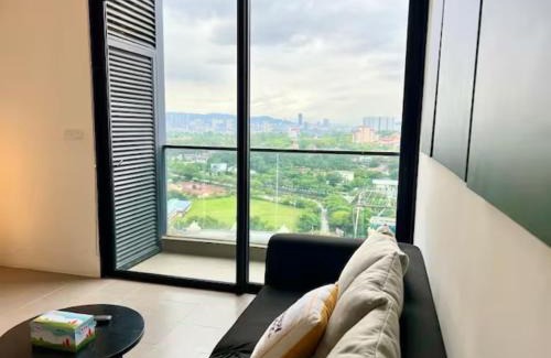 Brickfields Apartment | Establishment Bangsar By Sleepy Bear
