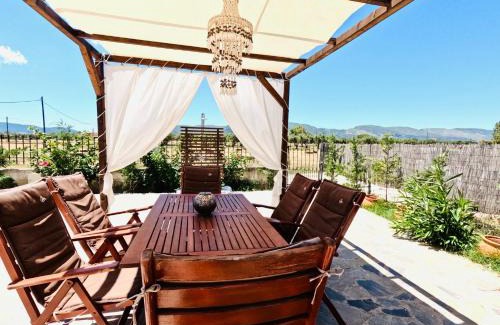 Zakynthos House | Estate Tsoukalas with Pool - Perfect for Large Groups Next to Laganas Offering Incredible Greek Hospitality By Villa Mana Gers