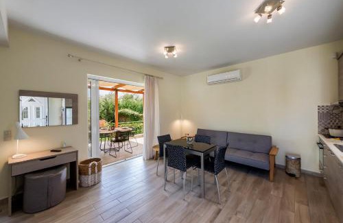 Pylos-Nestoras Apartment | Estia Coastal Dream - Lush & Enchanting Garden Gem