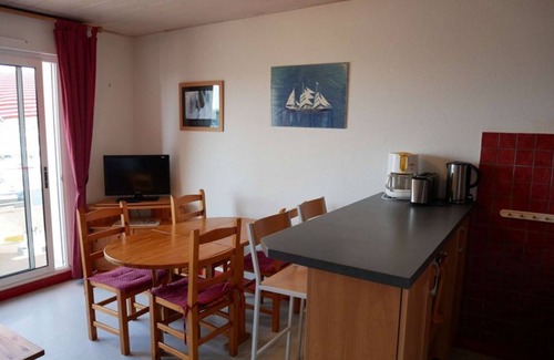 Plouhinec Apartment | Étel - 3-room Apartment - 45 m² - Pets Allowed